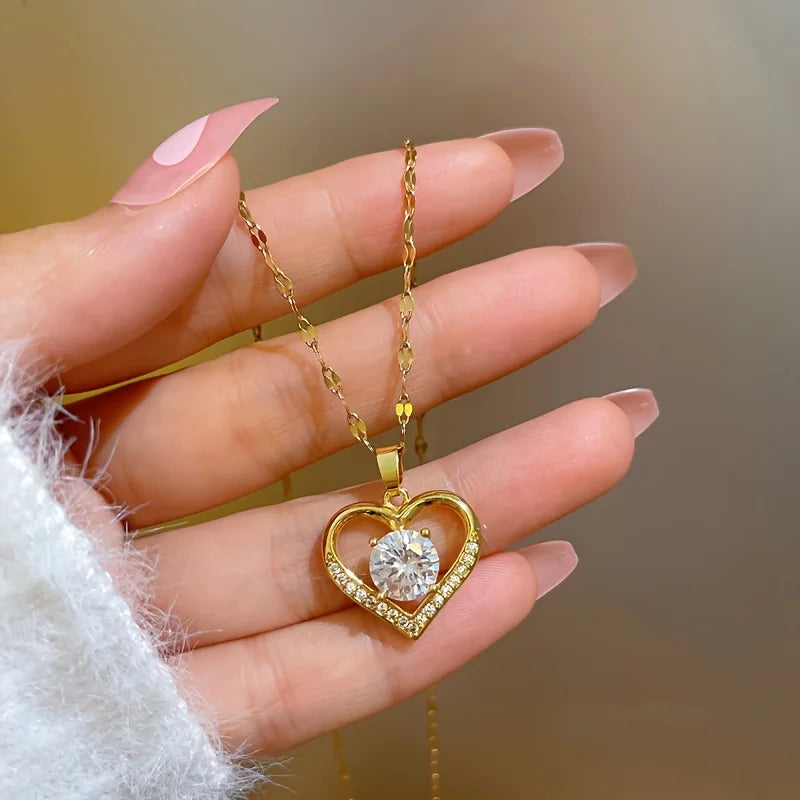 Collier d'amour en forme de cœur étincelant avec coffret cadeau rose luxueux pour petite amie, maman, cadeau de Noël, Saint-Valentin 2023, accessoires romantiques