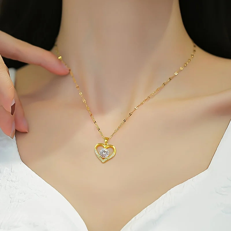 Sparkling Heart Love Necklace With Luxurious Rose Gift Box